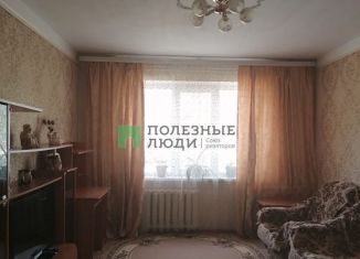 Продам 3-комнатную квартиру, 65.3 м2, Красноармейск, площадь Победы