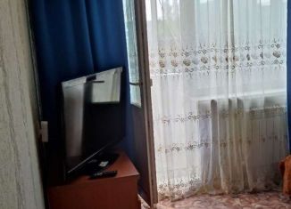 Сдача в аренду 2-комнатной квартиры, 40 м2, Свердловская область, Комсомольская улица, 21