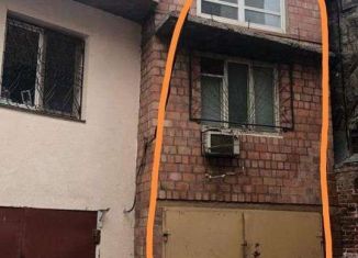 Гараж на продажу, Астрахань, улица Чехова, 3