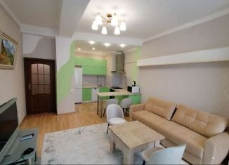 Продаю двухкомнатную квартиру, 70 м2, Крым, улица Володарского, 11А