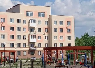 Продается квартира со свободной планировкой, 145 м2, рабочий посёлок Решетиха, проспект Кирова, 1В