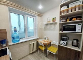 2-комнатная квартира на продажу, 50 м2, Тюменская область, улица Федюнинского, 9