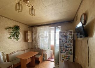 Продажа двухкомнатной квартиры, 47.6 м2, Мурманская область, улица Сафонова, 9
