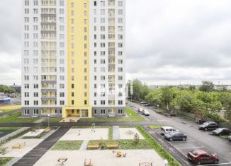 Продажа 2-комнатной квартиры, 62.1 м2, Тюмень, улица Ветеранов Труда, 9А, ЖК На Ватутина