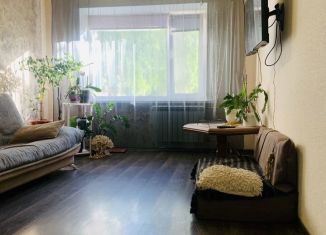Продам 2-комнатную квартиру, 50.4 м2, Саратовская область, проспект Ленина, 91