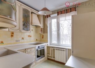 Продается 3-комнатная квартира, 60 м2, Москва, метро Тропарёво, улица Академика Виноградова, 6