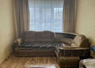 Продается двухкомнатная квартира, 42.2 м2, Тюменская область, улица Ленина, 58