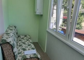 Сдаю дом, 55 м2, поселок городского типа Новый Свет, улица Шаляпина, 22