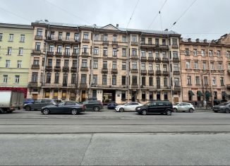 Продается двухкомнатная квартира, 65 м2, Санкт-Петербург, проспект Добролюбова, 25