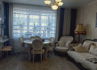Четырехкомнатная квартира на продажу, 76 м2, Октябрьский, проспект Ленина, 61А