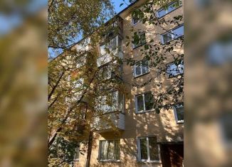 Продается 2-ком. квартира, 44 м2, Новосибирск, улица Громова, 5