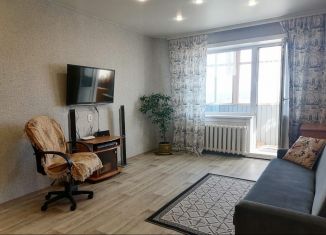Сдам 1-комнатную квартиру, 38 м2, Новосибирская область, улица Тружеников, 7