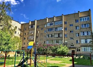 Продается трехкомнатная квартира, 64 м2, Ставропольский край, улица Ашихина, 5
