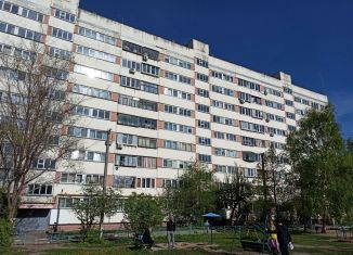 Продам 3-комнатную квартиру, 67.4 м2, Челябинская область, Коммунистический проспект, 11