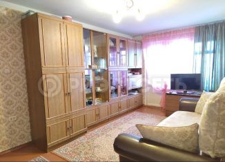 Продается 3-комнатная квартира, 59.5 м2, Мурманская область, улица Капитана Копытова, 32
