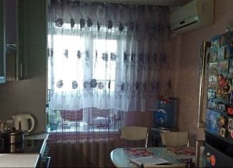 Трехкомнатная квартира на продажу, 64 м2, Краснодар, улица Игнатова, 4