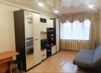Продается 1-комнатная квартира, 33 м2, Киров, Украинская улица, 17, Ленинский район