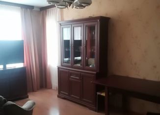 Продается двухкомнатная квартира, 55 м2, Петергоф, улица Шахматова, 10