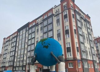 Продажа двухкомнатной квартиры, 58.5 м2, Калининград