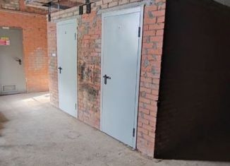 Сдача в аренду гаража, 10 м2, поселок городского типа Стройкерамика, улица Анетты Басс, 2с3