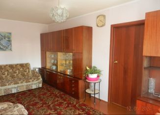 Продается двухкомнатная квартира, 45.6 м2, Новокузнецк, улица Клименко, 39