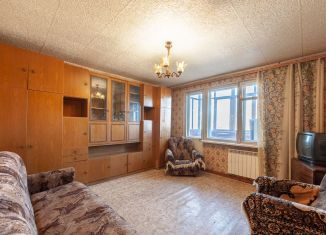 Продаю 2-комнатную квартиру, 44 м2, Екатеринбург, улица Миномётчиков, 58, улица Миномётчиков