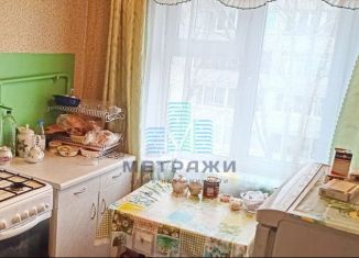 Продается 2-комнатная квартира, 49 м2, Калужская область, улица Добровольского, 26