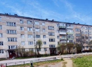 Продажа 3-комнатной квартиры, 59 м2, Ленинградская область, шоссе Революции, 26
