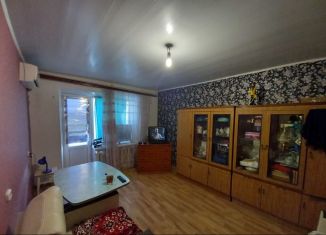 Продажа трехкомнатной квартиры, 64 м2, Ростовская область, Аксайская улица