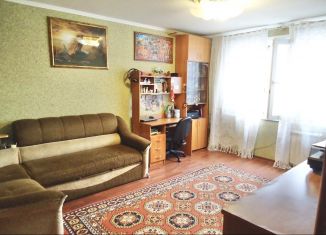 Продажа 3-комнатной квартиры, 60 м2, Екатеринбург, улица Тверитина, 13, метро Чкаловская