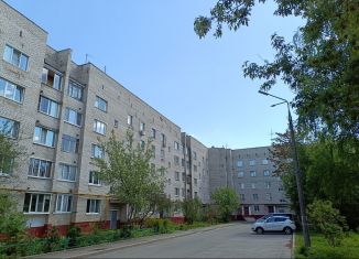Однокомнатная квартира на продажу, 33 м2, рабочий посёлок Правдинский, Садовая улица, 17