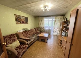 Продается трехкомнатная квартира, 60 м2, Кемерово, улица Патриотов, 32, Заводский район