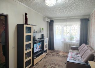 Двухкомнатная квартира на продажу, 42 м2, Каменск-Шахтинский, улица Ворошилова, 13