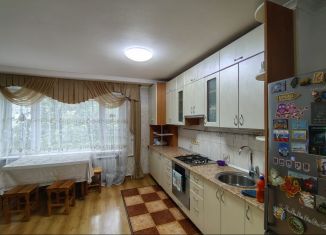 Продажа двухкомнатной квартиры, 58 м2, Славянск-на-Кубани, улица Юных Коммунаров