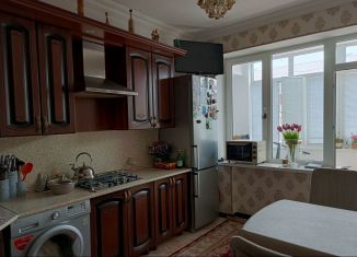 Продам 2-комнатную квартиру, 66 м2, Дагестан, Газопроводная улица, 8к13