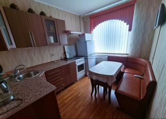 Двухкомнатная квартира на продажу, 52.2 м2, Магнитогорск, улица Труда, 35