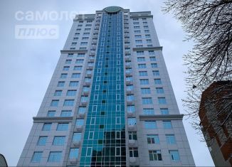 Продам 3-комнатную квартиру, 116 м2, Чечня, улица Сайпуддина Ш. Лорсанова, 8А