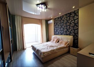 Продается 1-комнатная квартира, 43 м2, Челябинская область, улица Доватора, 24Б