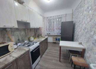 Аренда 2-комнатной квартиры, 60 м2, Волгоград, улица Дзержинского, 30