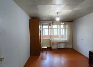 Сдам в аренду 1-комнатную квартиру, 40 м2, Екатеринбург, улица Белинского, 220к4