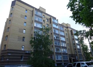 Продается 1-комнатная квартира, 55 м2, Смоленск, Промышленный район, улица Твардовского, 8А