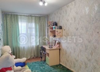 Продается 3-комнатная квартира, 59.5 м2, Мурманск, улица Капитана Копытова, 32