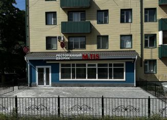 Продаю помещение свободного назначения, 150 м2, Грозный, улица Допризывников, 1, Висаитовский район