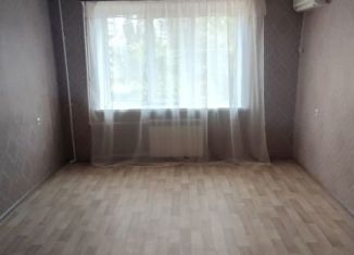 Продажа 1-комнатной квартиры, 32.9 м2, Астрахань, улица Куликова, 50