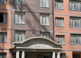 Продам 2-комнатную квартиру, 74.6 м2, Махачкала, улица Примакова, 38