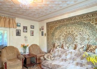 Продам трехкомнатную квартиру, 58 м2, Таганрог, улица Сергея Лазо, 7-1