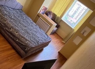 Сдается в аренду 1-комнатная квартира, 50 м2, Кингисепп, Большой бульвар, 4
