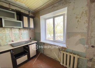 Продам 2-комнатную квартиру, 45.4 м2, Челябинск, Лазурная улица, 10, Металлургический район