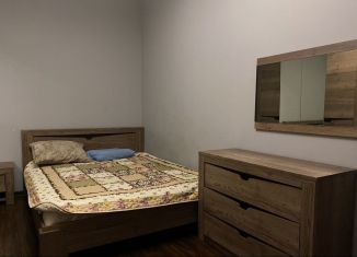 Сдаю 1-ком. квартиру, 45 м2, Астрахань, Фунтовское шоссе, 5ГлитА, Советский район