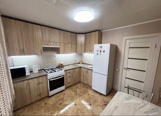 Сдача в аренду 1-ком. квартиры, 48 м2, Муром, улица Чкалова, 2А